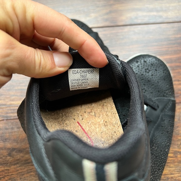 Ellen DeGenerous black leather sneakers loafers 7M - Picture 9 of 10